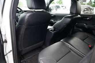 Tacoma Double Cab 28