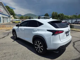 NX 200t 3