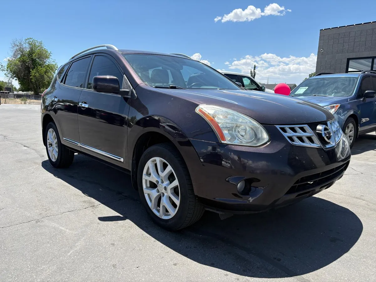 2013 Nissan Rogue FWD 4dr SL