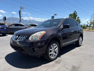2013 Nissan Rogue photo 3