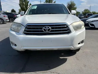 2009 Toyota Highlander photo 2