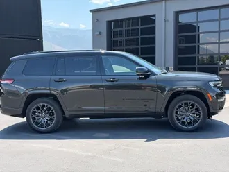 Grand Cherokee L 3