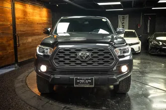 2020 TOYOTA TACOMA photo 4