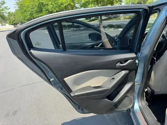 MAZDA3 22