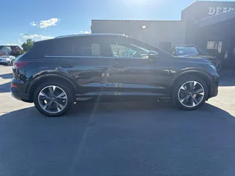 2022 Audi Q4 e-tron photo 4