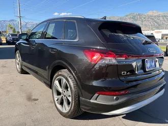 2022 Audi Q4 e-tron photo 7
