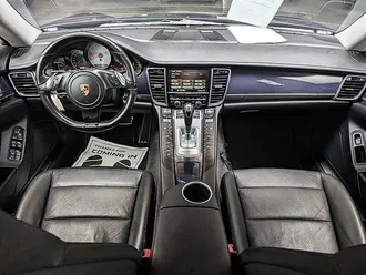 2012 Porsche Panamera S Hybrid photo 3
