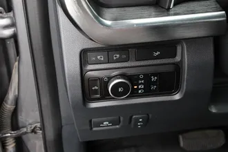 SUPER DUTY F-350 SRW 31