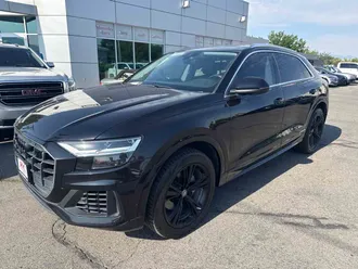 2019 Audi Q8 photo 2