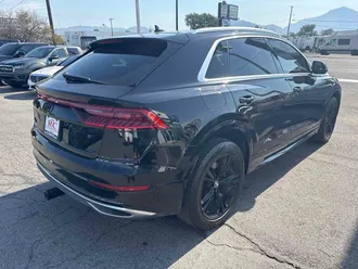 2019 Audi Q8 photo 6