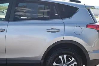 RAV4 17