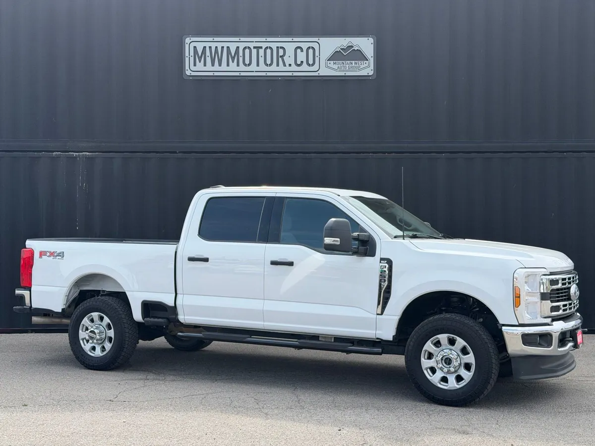 2024 Ford F-250SD XLT