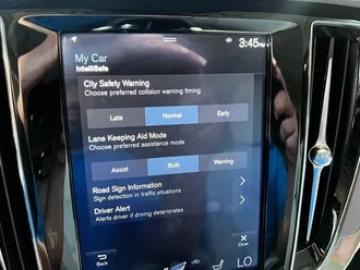 S60 T6 Momentum 41
