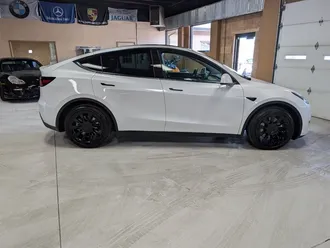 Model Y Long Range 11