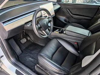 2021 Tesla Model Y Long Range photo 2