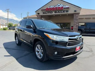 2015 Toyota Highlander photo 2