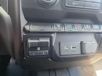 Silverado 3500HD 22