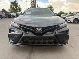 2021 Toyota Camry photo 2