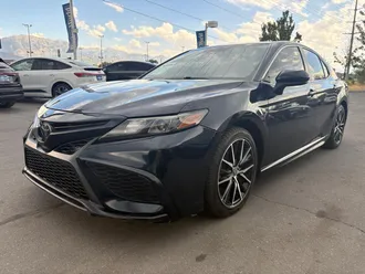 2021 Toyota Camry photo 3