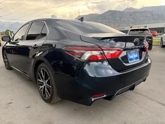 2021 Toyota Camry photo 7