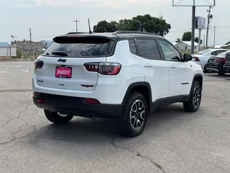 2026 Jeep Compass photo 6