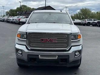 2019 GMC Sierra 2500HD photo 2