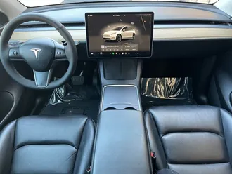 Model Y Long Range 4