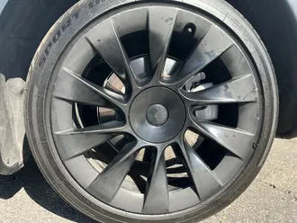 Model Y Long Range 33