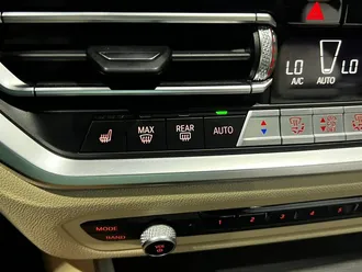 3 Series 330i xDrive 39