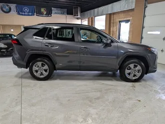 RAV4 Hybrid LE 11