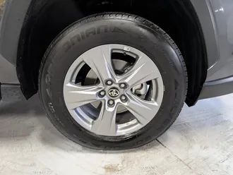 RAV4 Hybrid LE 12