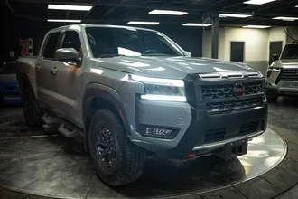 2025 NISSAN FRONTIER photo 5
