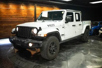 2021 JEEP GLADIATOR photo 2