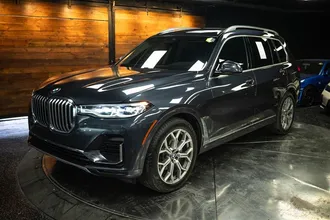 2020 BMW X7 photo 2