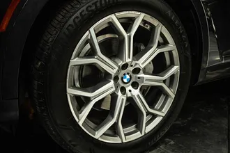 2020 BMW X7 photo 3