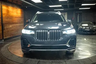 2020 BMW X7 photo 4