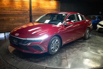 2024 HYUNDAI ELANTRA photo 2