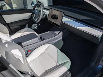 2022 Tesla Model Y Performance photo 4