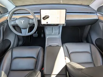 2023 Tesla Model Y Long Range photo 3