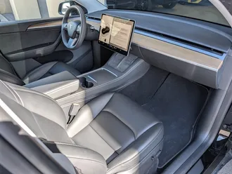 2023 Tesla Model Y Long Range photo 4