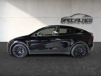 2023 Tesla Model Y Long Range photo 7