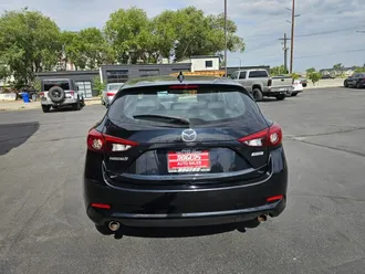 2017 MAZDA MAZDA3 photo 7