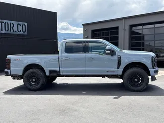 2026 Ford F-350SD photo 3