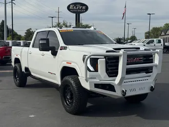 2024 GMC Sierra 2500HD photo 3