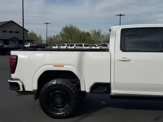 2024 GMC Sierra 2500HD photo 5