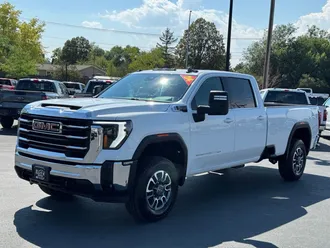 2024 GMC Sierra 3500HD photo 3