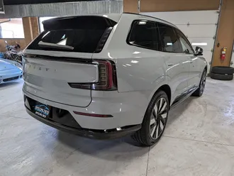 EX90 Twin Motor Performance Ultra 10