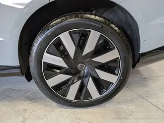 EX90 Twin Motor Performance Ultra 14