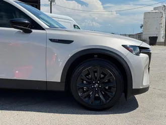 2025 Mazda CX-90 photo 3
