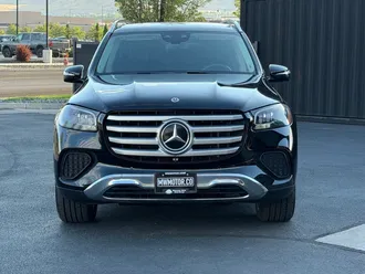 2024 Mercedes-Benz GLS photo 2